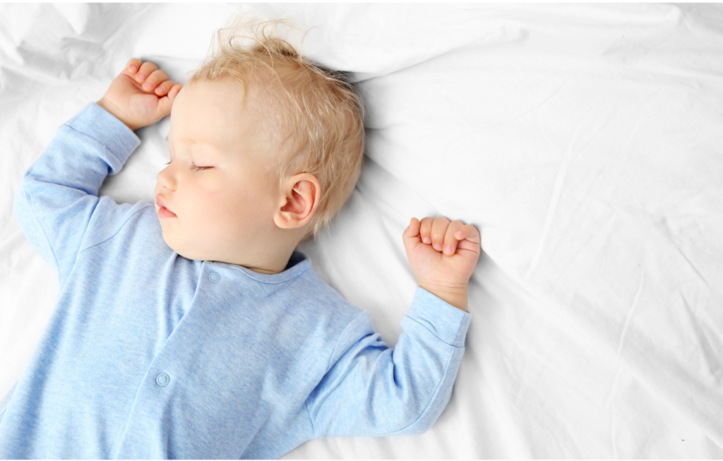 Comment habiller bébé la nuit pour son bien-être et sa sécurité